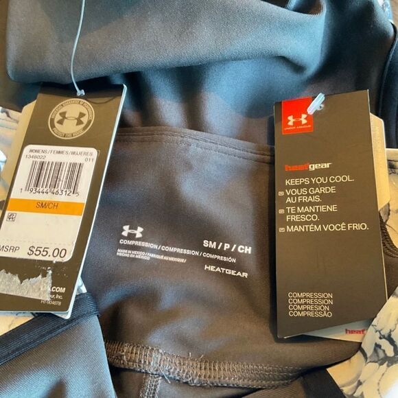 UNDER ARMOUR Women's Small HeatGear Compression High Waisted Capri Leggings - Picture 7 of 8